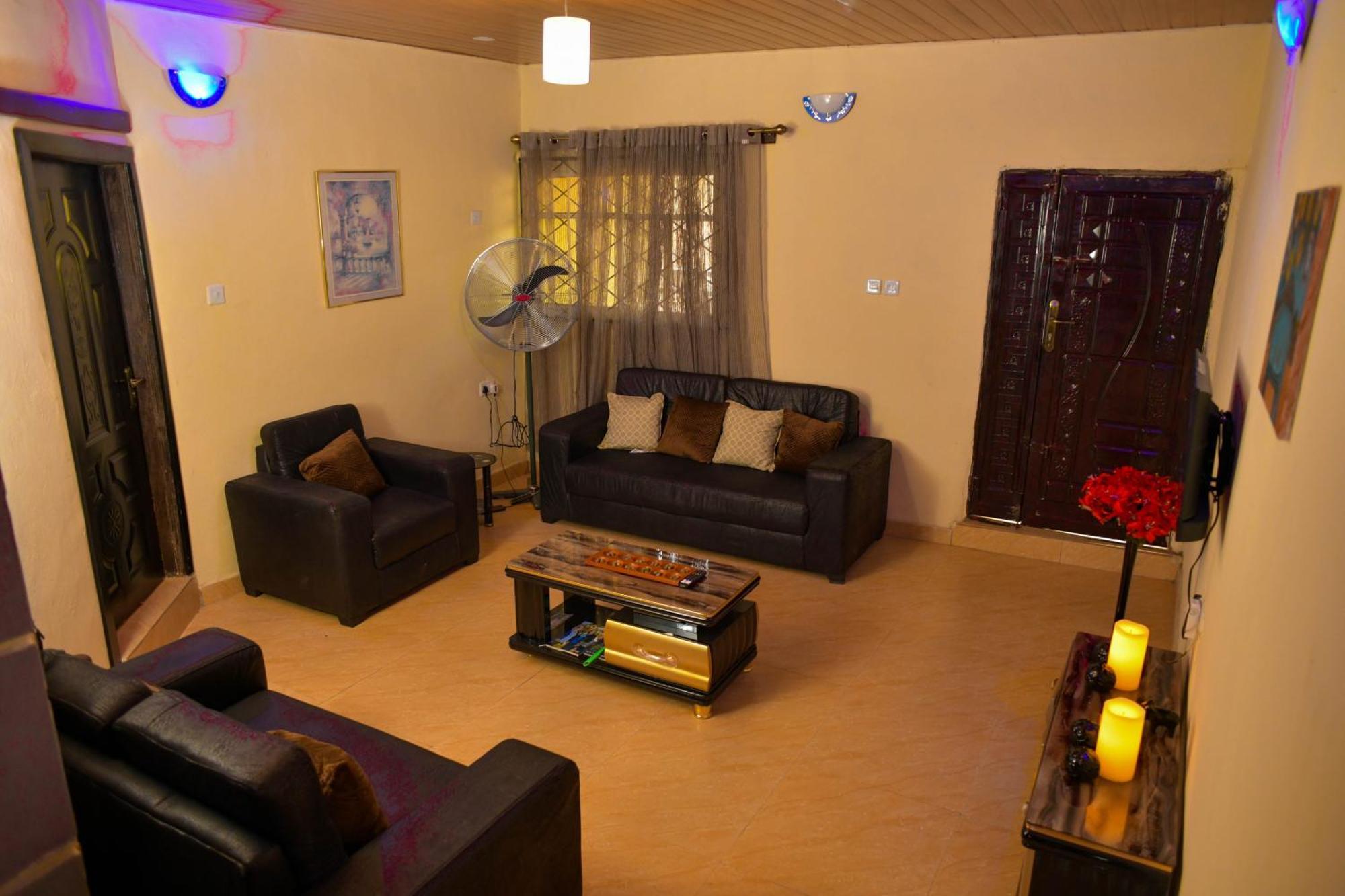 Living Green Apartments Airport Pick Up Benin City Exterior foto